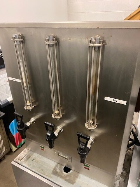 Used Restaurant Equipment Upright Twin Coffee or Tea Hot Water 6 Gallon Urn 220 Volt