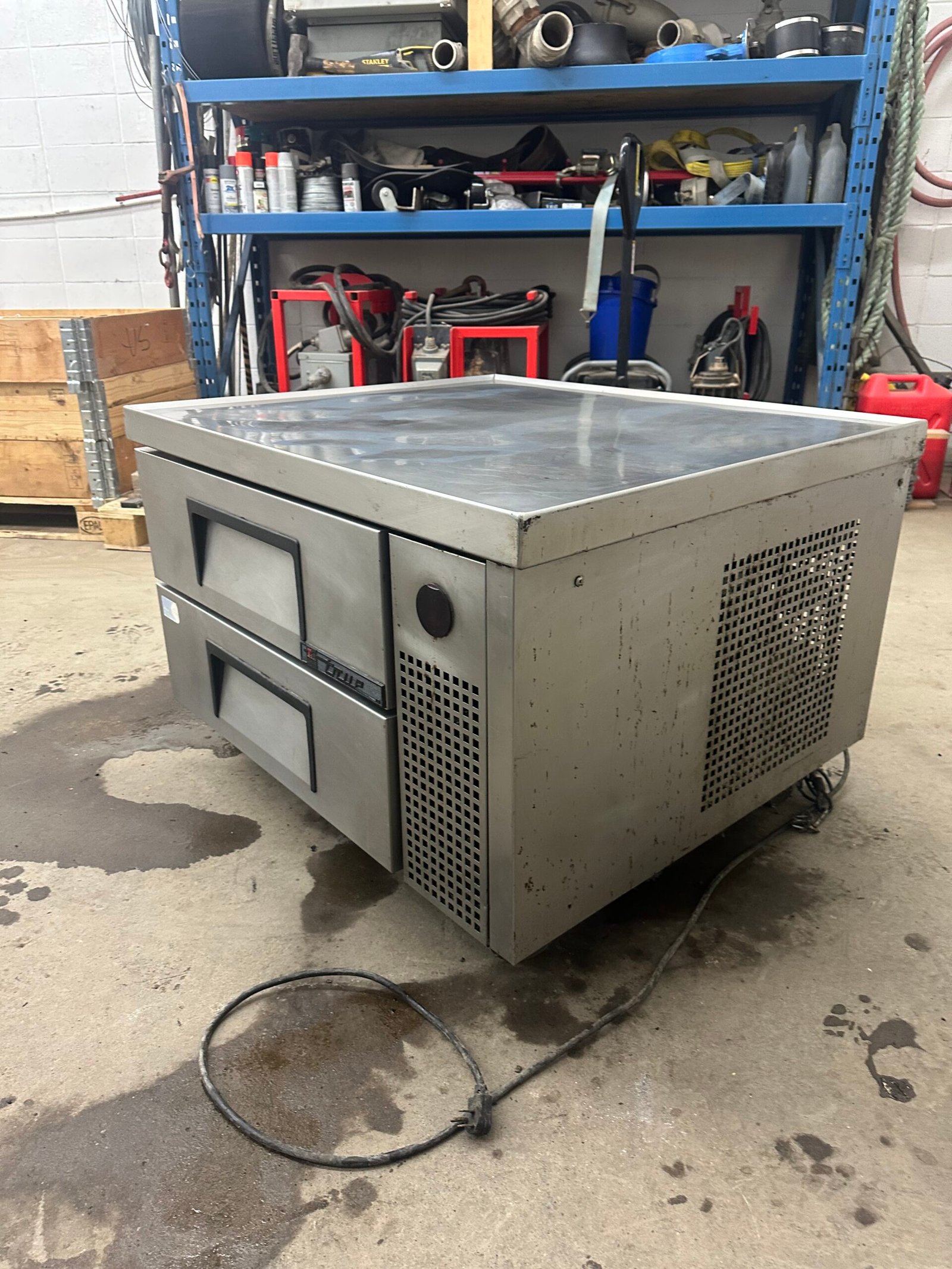 TRUE 36" 2 Drawer Refrigerated Chef Base TRCB-36-CL