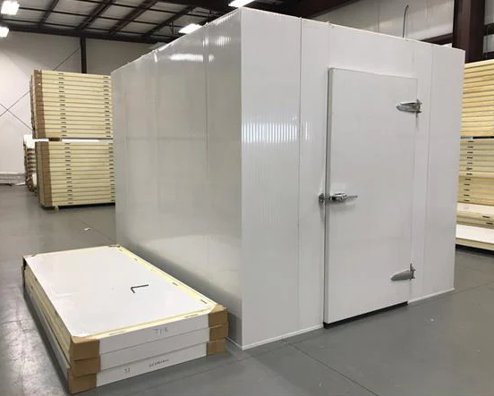 6 x 6 x 8H Commercial Walk-In Freezer Complete With Drop-In Refrigeration Unit WR668WIF