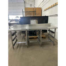 Used 72″ Work table with Bun Tray Underneath WTWBT72-CL